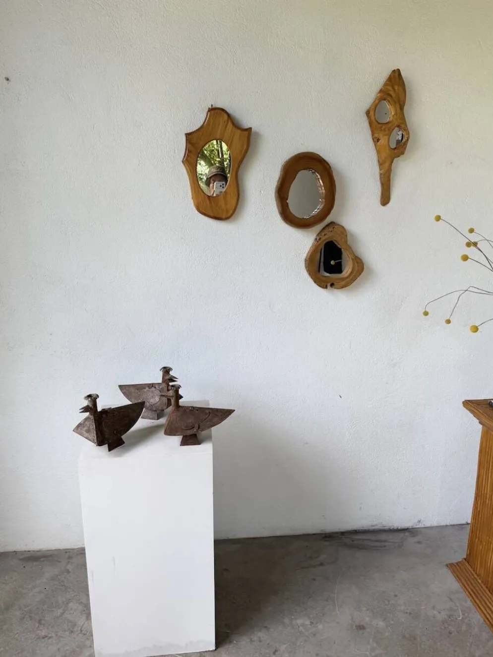 Série de trois bougeoirs oiseaux brutalistes Folk Art