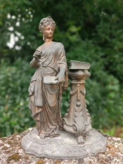 Statue
