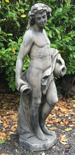 Statue de jardin en pierre reconstituée