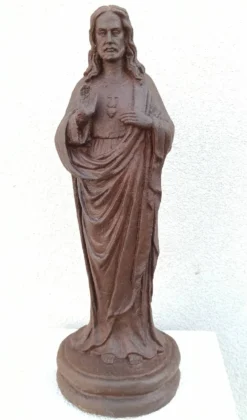 Statue de Jésus en fonte