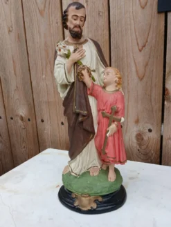 Statue de Saint-Joseph en plâtre