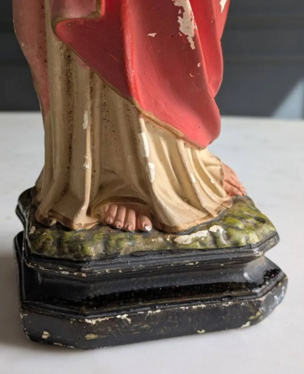 Statue du Christ ancienne