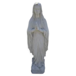 Statue en pierre de la Sainte vierge