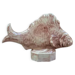 Statuette poisson en céramique signée