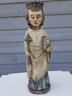 statuette religieuse