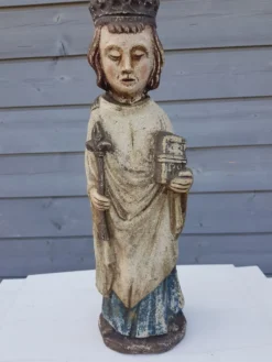 statuette religieuse