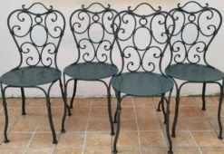 Suite de 4 chaises de jardin en fer forgé 1900