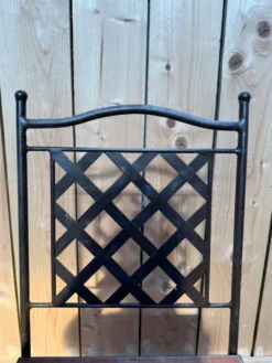 Suite de 6 chaises de jardin – Style méditerranéen années 1980 – Fer forgé
