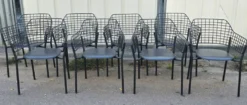 Suite de 8 chaises lyze, emu