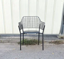 Suite de 8 chaises lyze, emu