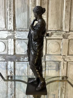 Sujet en bronze Diane d’après Praxitèle circa 1900