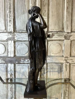 Sujet en bronze Diane d’après Praxitèle circa 1900