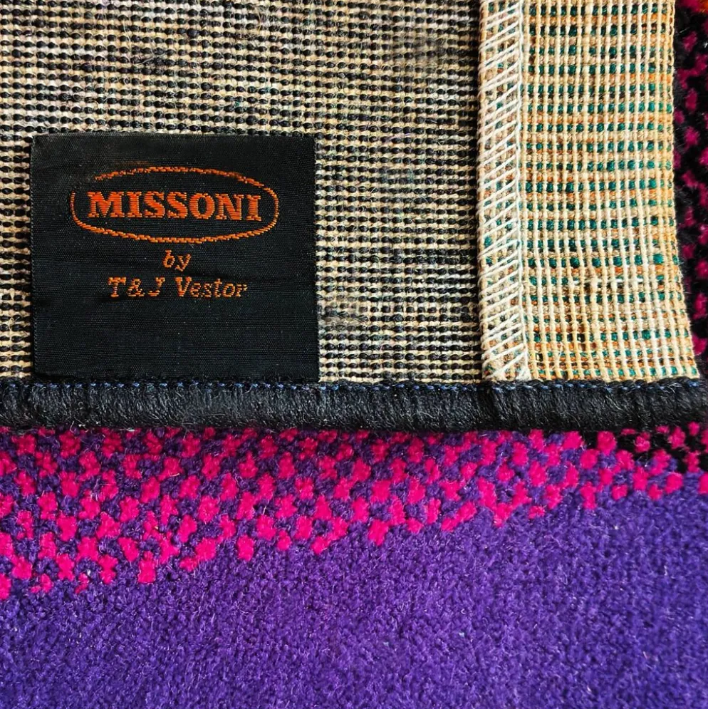 Superbe tapis en laine post-moderne italien des années 1980 par Missoni pour T&J Vestor.