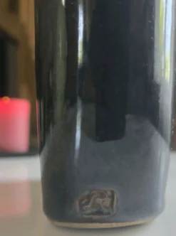 Superbe vase anthropomorphe en grès artisanal émaillé, de Remy Lacombe