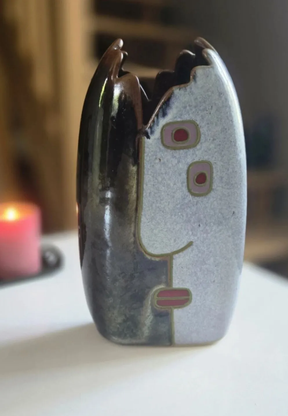Superbe vase anthropomorphe en grès artisanal émaillé, de Remy Lacombe