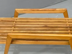 Support de fleurs en hêtre par ÚLUV, milieu du siècle, années 1970 Tchécoslovaquie