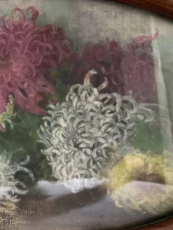 Tableau nature morte aux dahlias, huile sur toile, format ovale – époque 1900