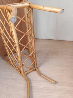 Table d'appoint, porte revues en rotin vintage