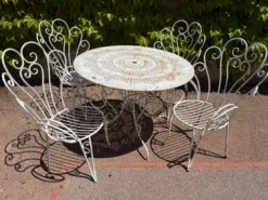 Table de jardin des années 50 France