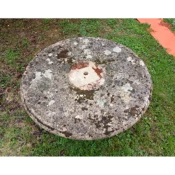 Table de jardin en ciment féraillé des années 60