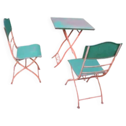 Table de jardin en fer peint, style milieu de siècle, avec 2 chaises, années 1960.