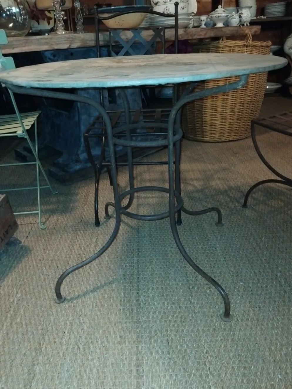 Table de jardin fer forgé et zinc