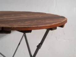 Table de jardin pliante ancienne en bois et fer – Europe centrale, vers 1950