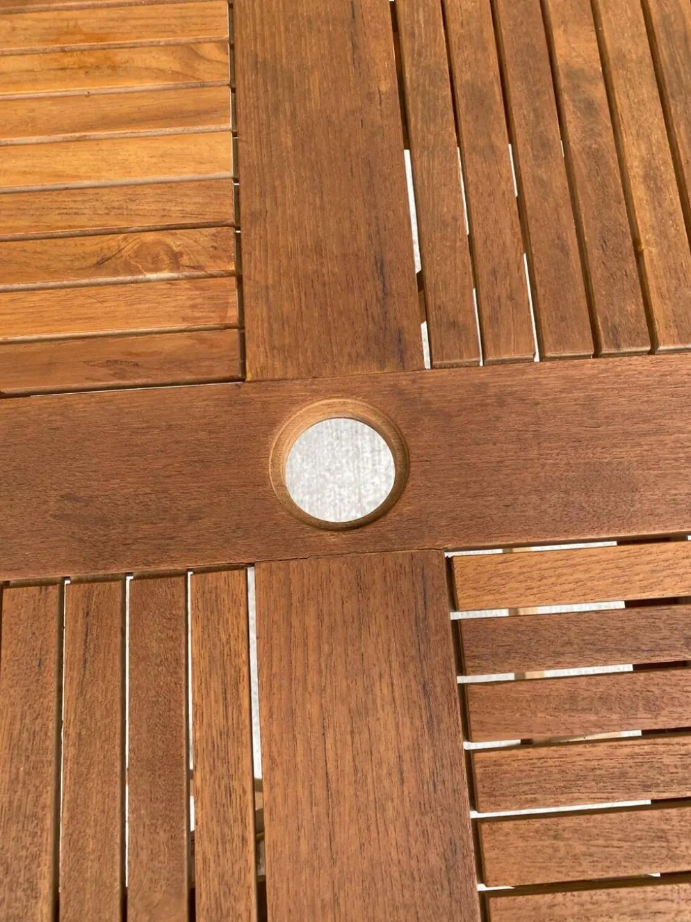 Table de jardin pliante en teck massif Proloisirs parasol 80cm