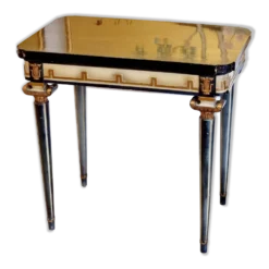 Table de jeu à décor de méandre en relief, années 1920/30.
