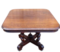 Table en chêne du 19ème siècle.