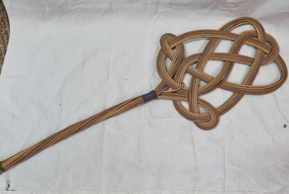 Tapette en rotin, tape-tapis de 1970