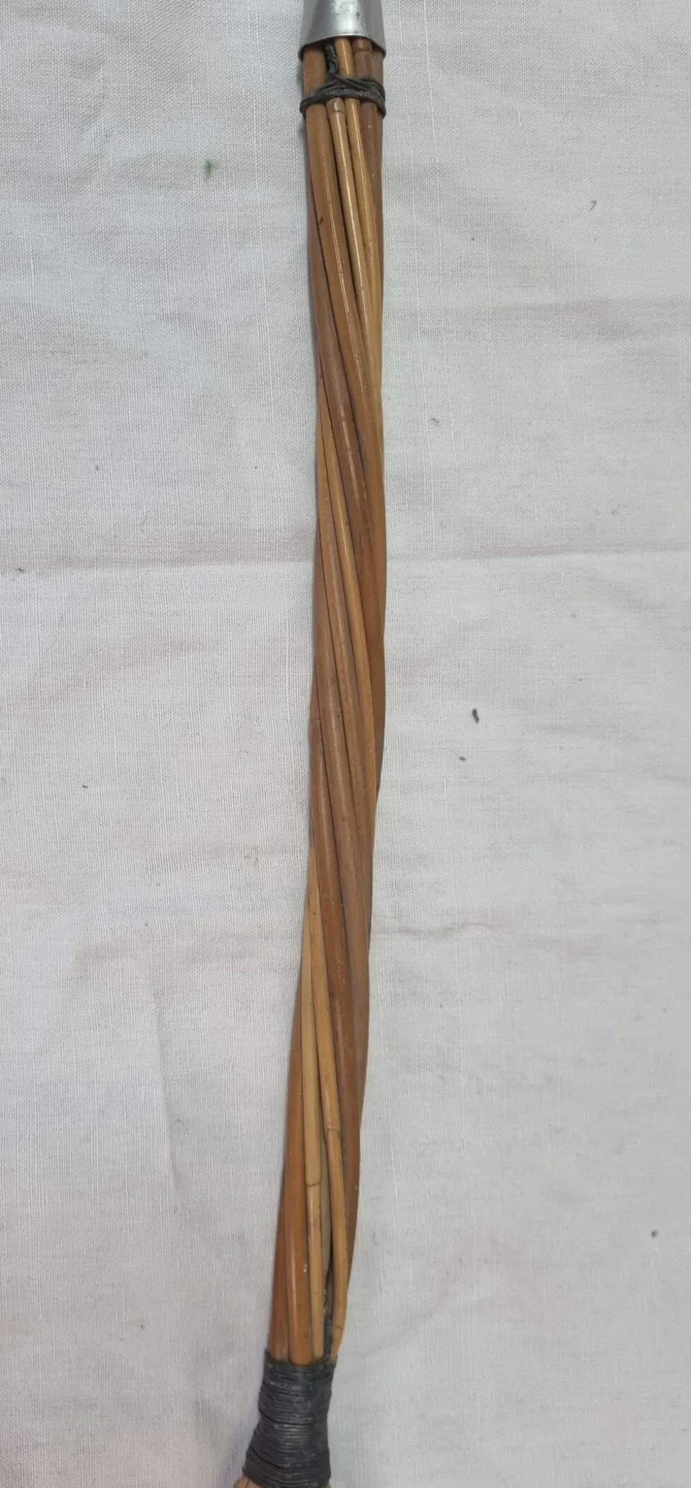 Tapette en rotin, tape-tapis de 1970