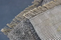 Tapis abstrait danois en laine à poils longs, années 1960