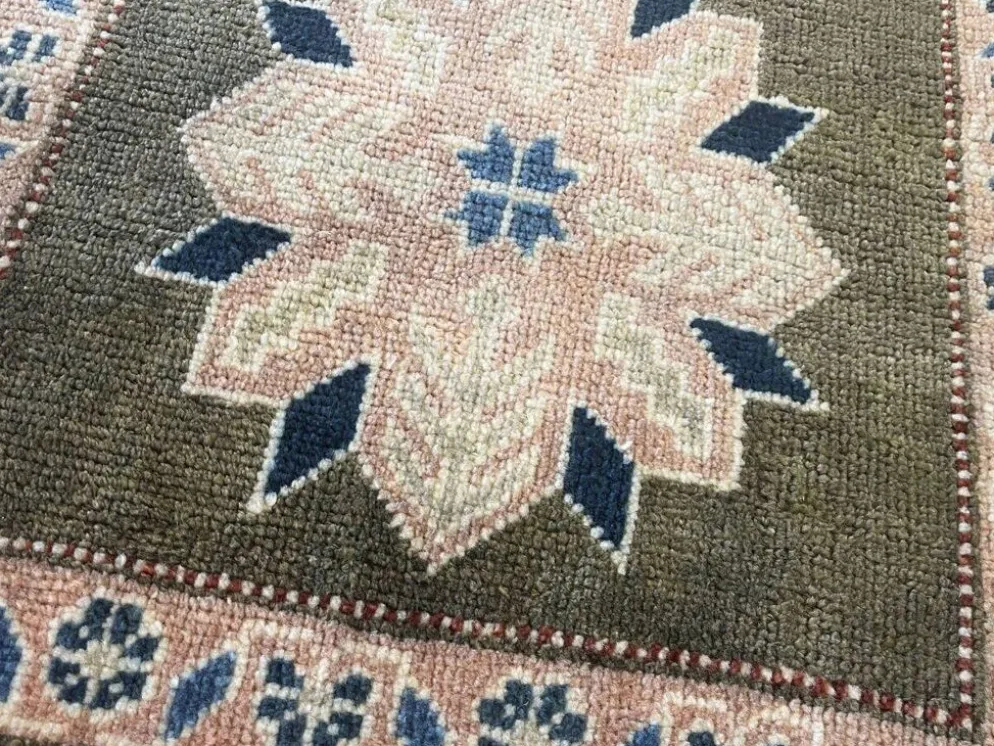 Tapis anatolien carré