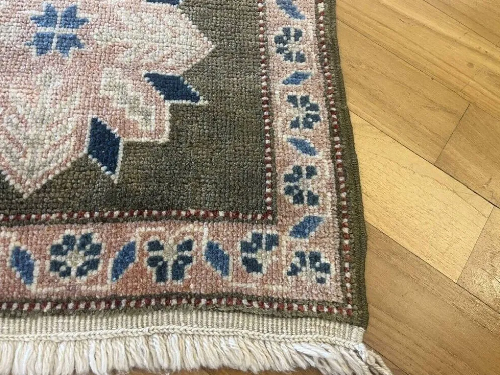 Tapis anatolien carré