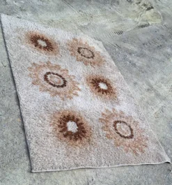 Tapis années 70 dralon
