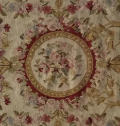 Tapis aux points noués de style Aubusson – 2.45 x 090 Mètres -