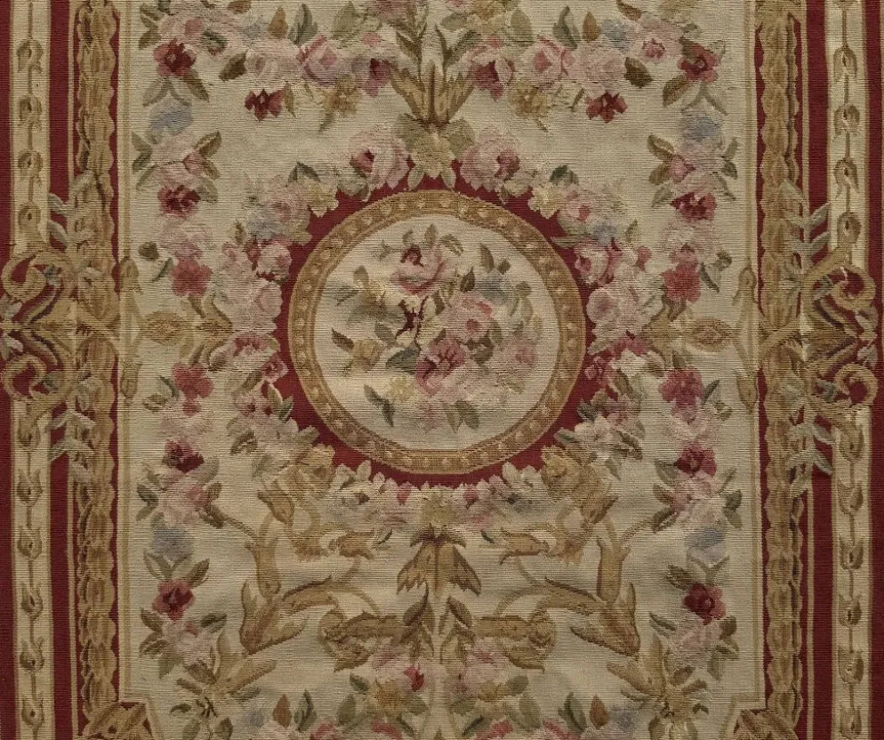 Tapis aux points noués de style Aubusson – 2.45 x 090 Mètres -