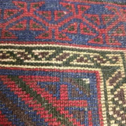 Tapis Baluch en laine noué à la main vintage, années 1970