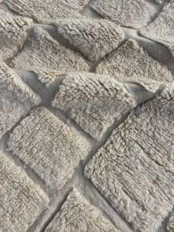 Tapis Beni Ouarain moderne en laine