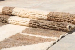 Tapis Beni Ouarain tissé à la main 255×160 cm - AZ820