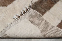 Tapis Beni Ouarain tissé à la main 255×160 cm - AZ820