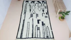 Tapis Beni Ouarain, 275 x 155 cm