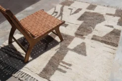 Tapis Beni Ouarain, 250 x 170 cm - AZ828