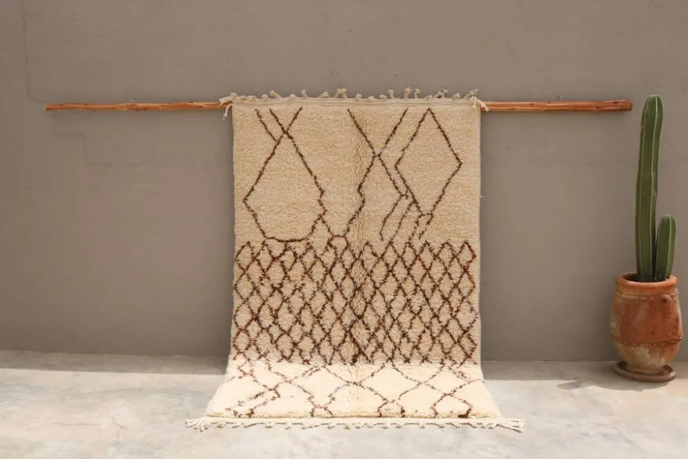 Tapis Beni Ouarain, 255 x 160 cm - AZ850