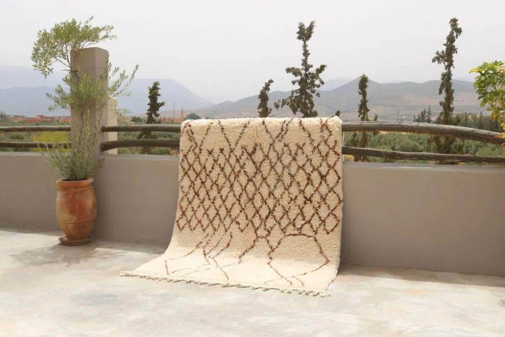Tapis Beni Ouarain, 255 x 160 cm - AZ850