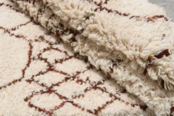 Tapis Beni Ouarain, 255 x 160 cm - AZ850