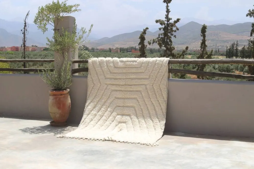 Tapis Beni Ouarain, 250 x 150 cm - AZ841