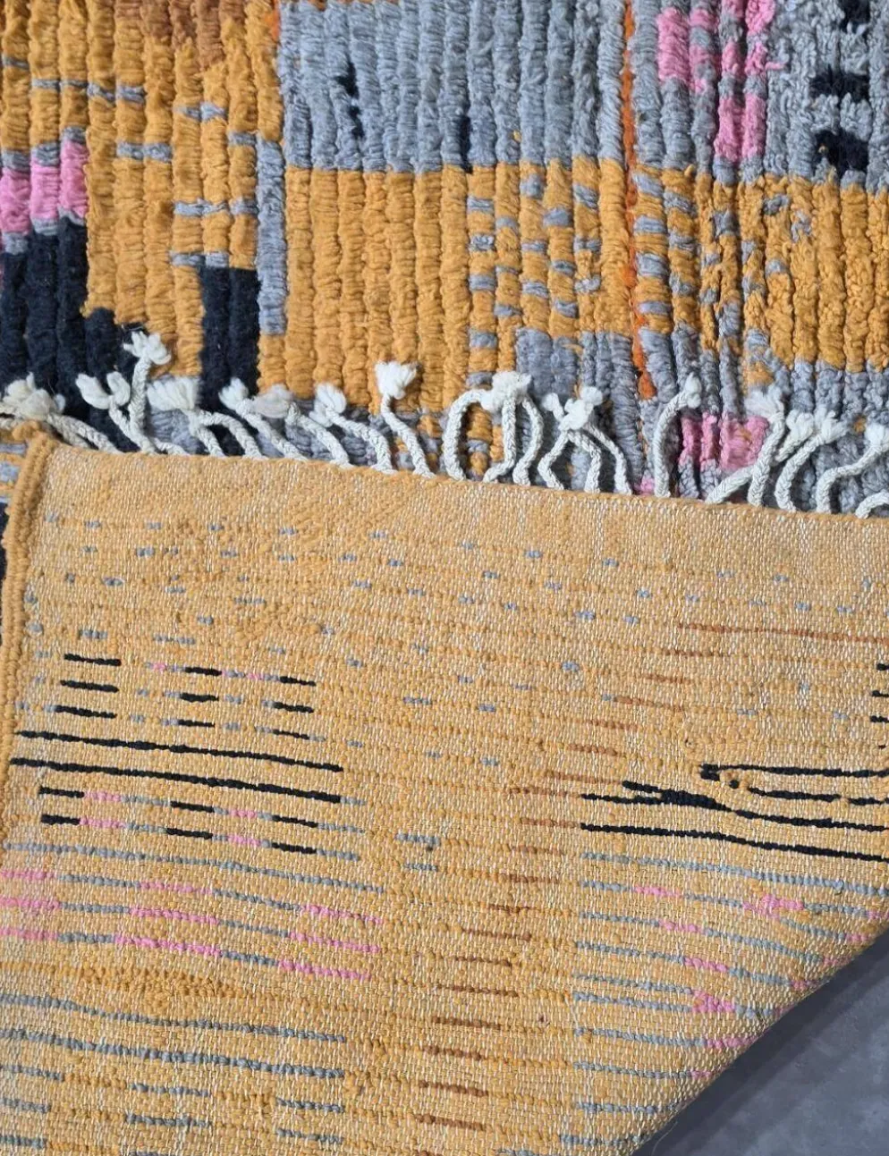Tapis Berbère Abstrait Jaune - 253 x 200 cm