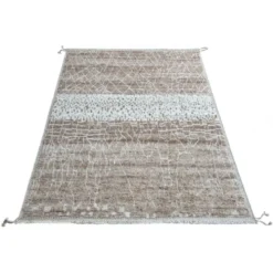 Tapis berbère au design moderne marocain. 100 % laine. Tapis Beni Ourain noué à la main.